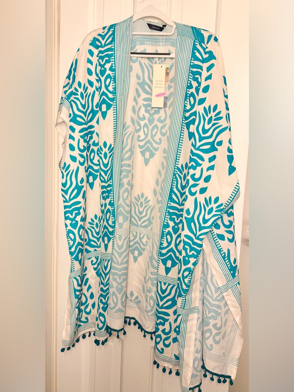 NWT Turquoise & White tribal ikat pattern Swim Beach Coverup Kimono OSFA
